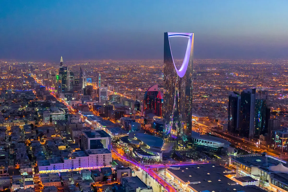 كيف تبدأ نشاطك التجاري في المملكة العربية السعودية؟